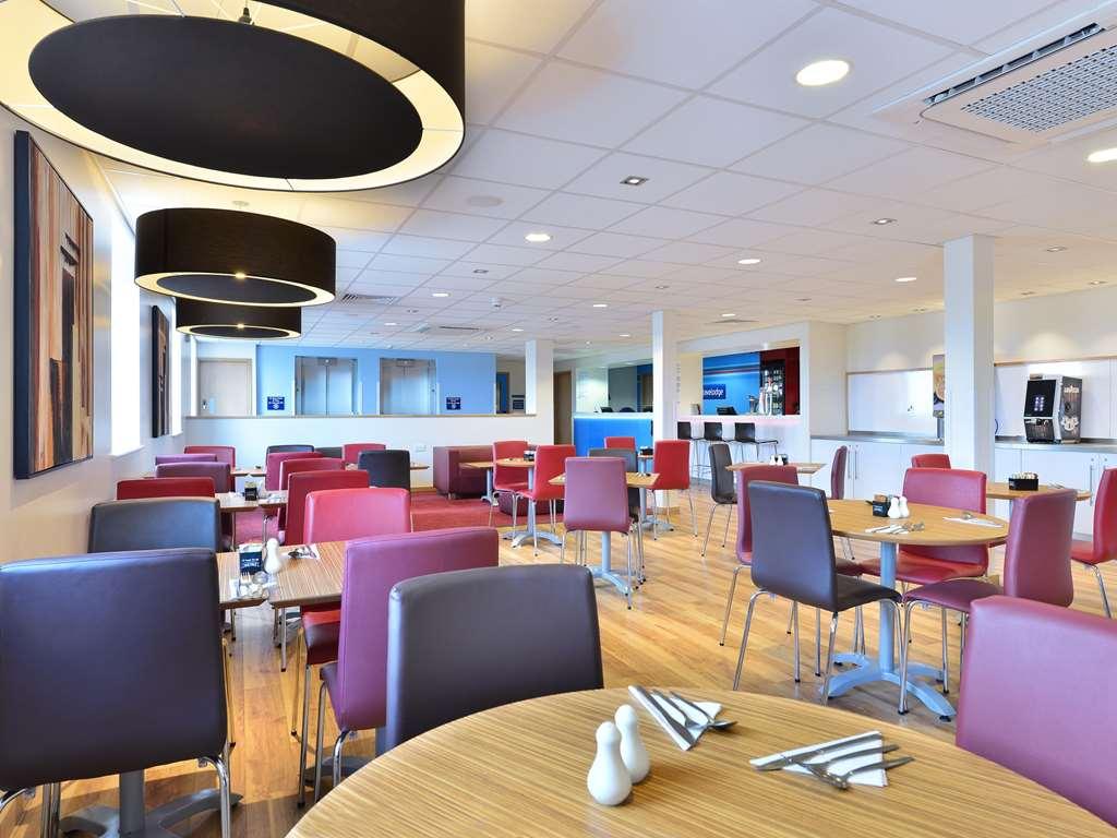 Travelodge London Finchley Restaurant foto